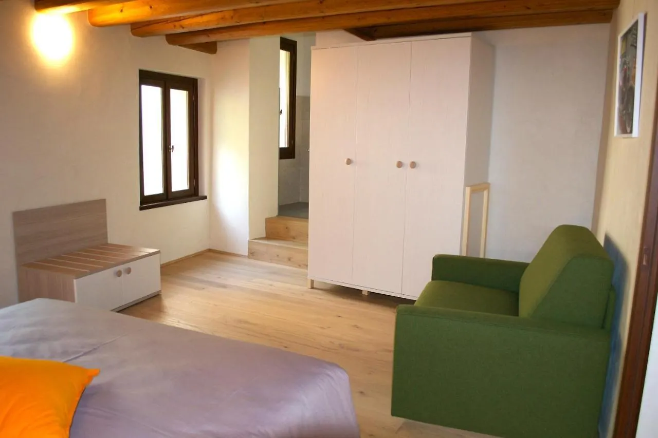 Residence Porta Della Muda Vittorio Veneto 0*,